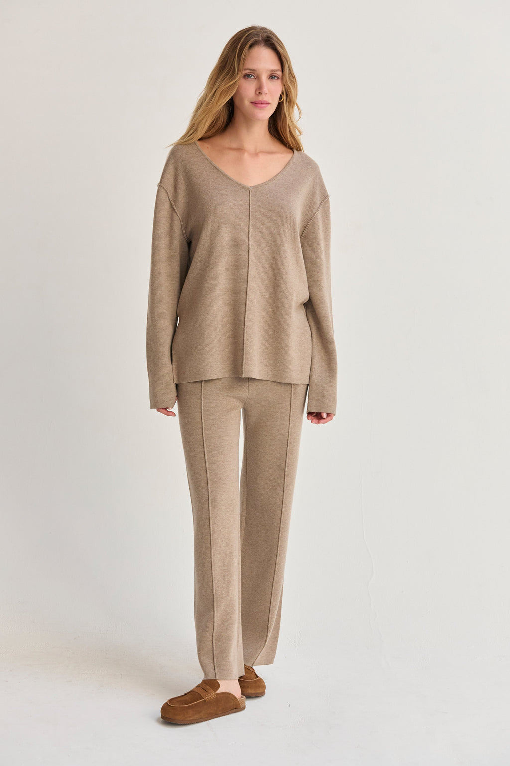 Eve V-neck Lounge Sweater Knit Top