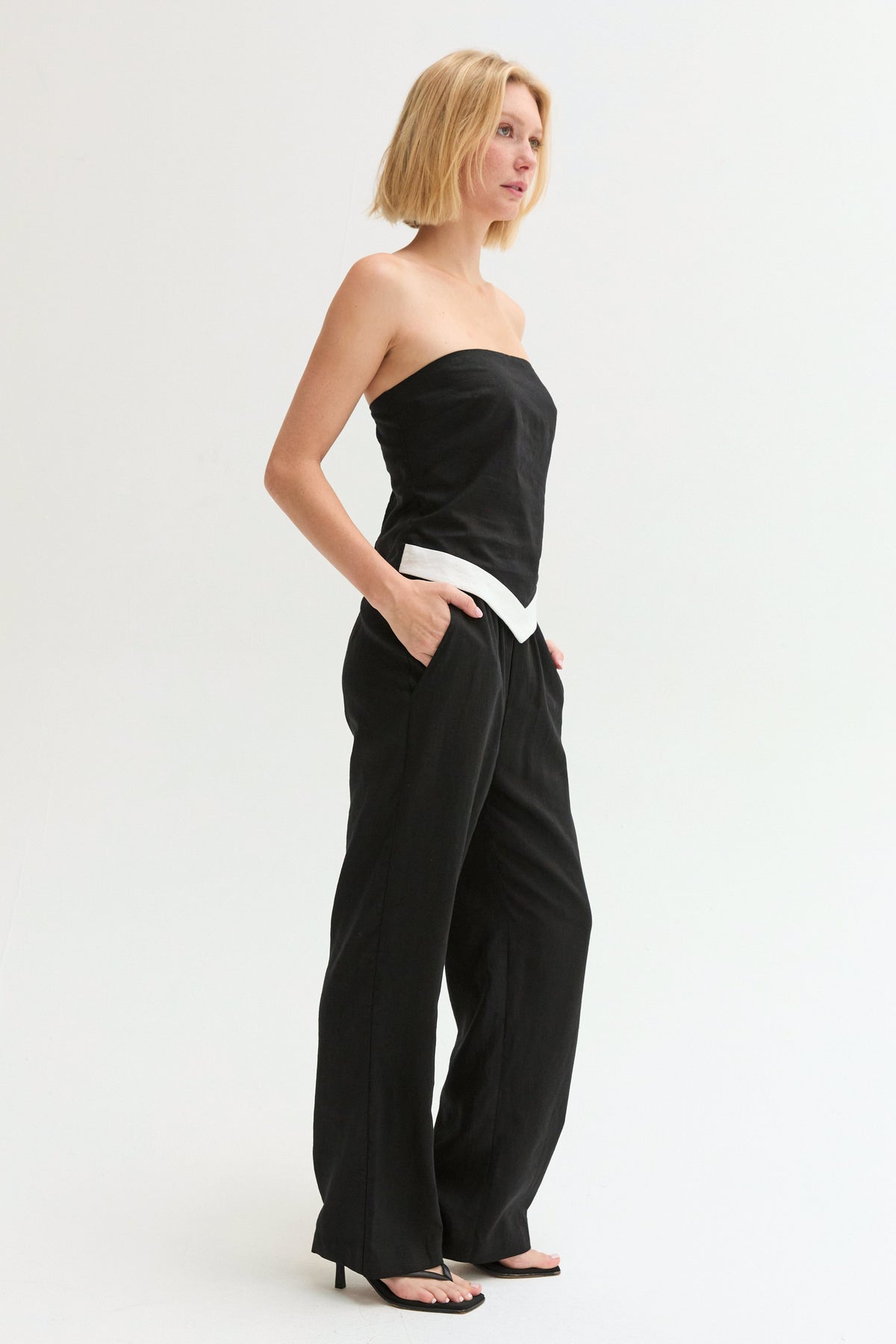 Lyra Easy Wear Linen Blend Pants
