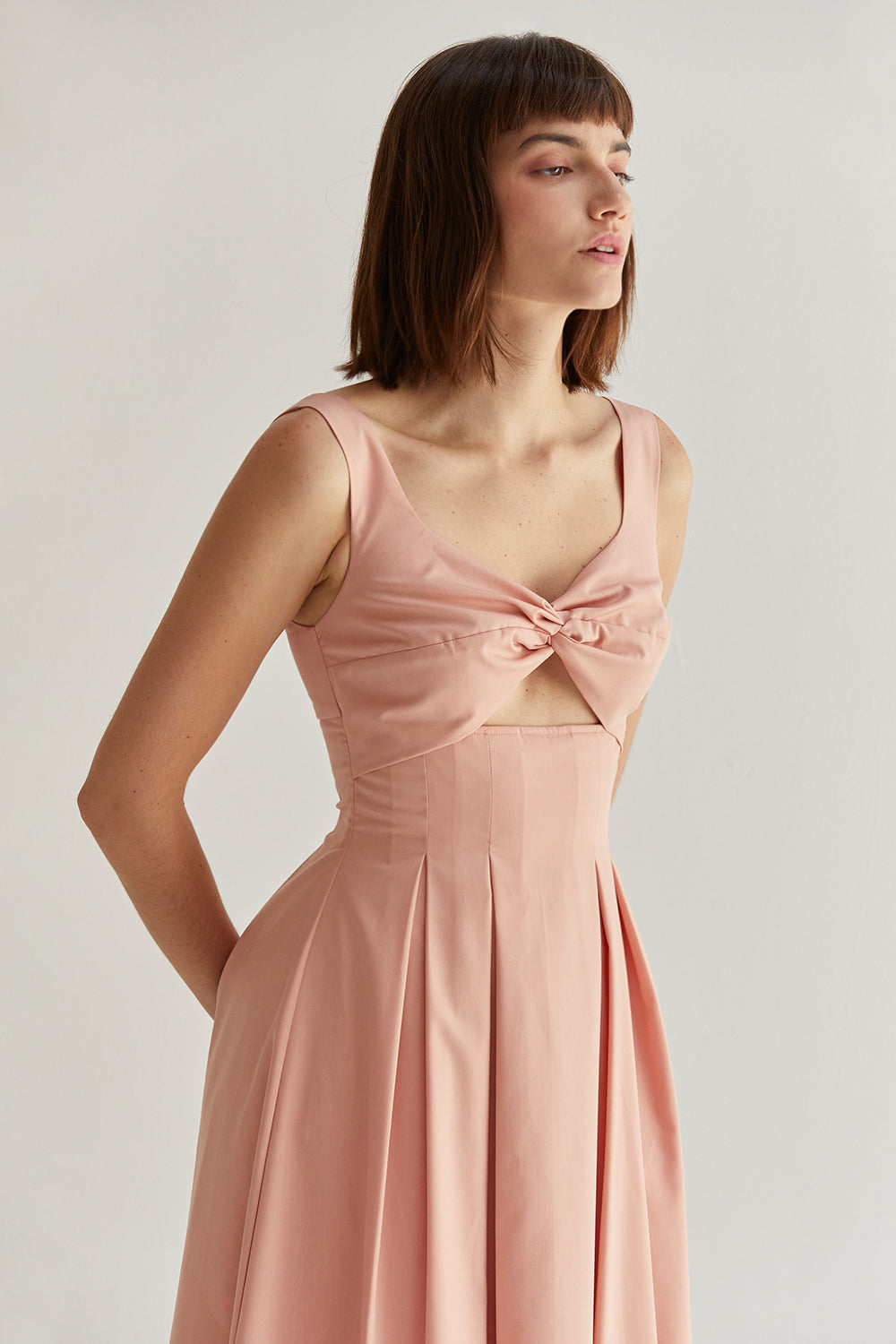 Isabelle Sweetheart Keyhole Midi Dress