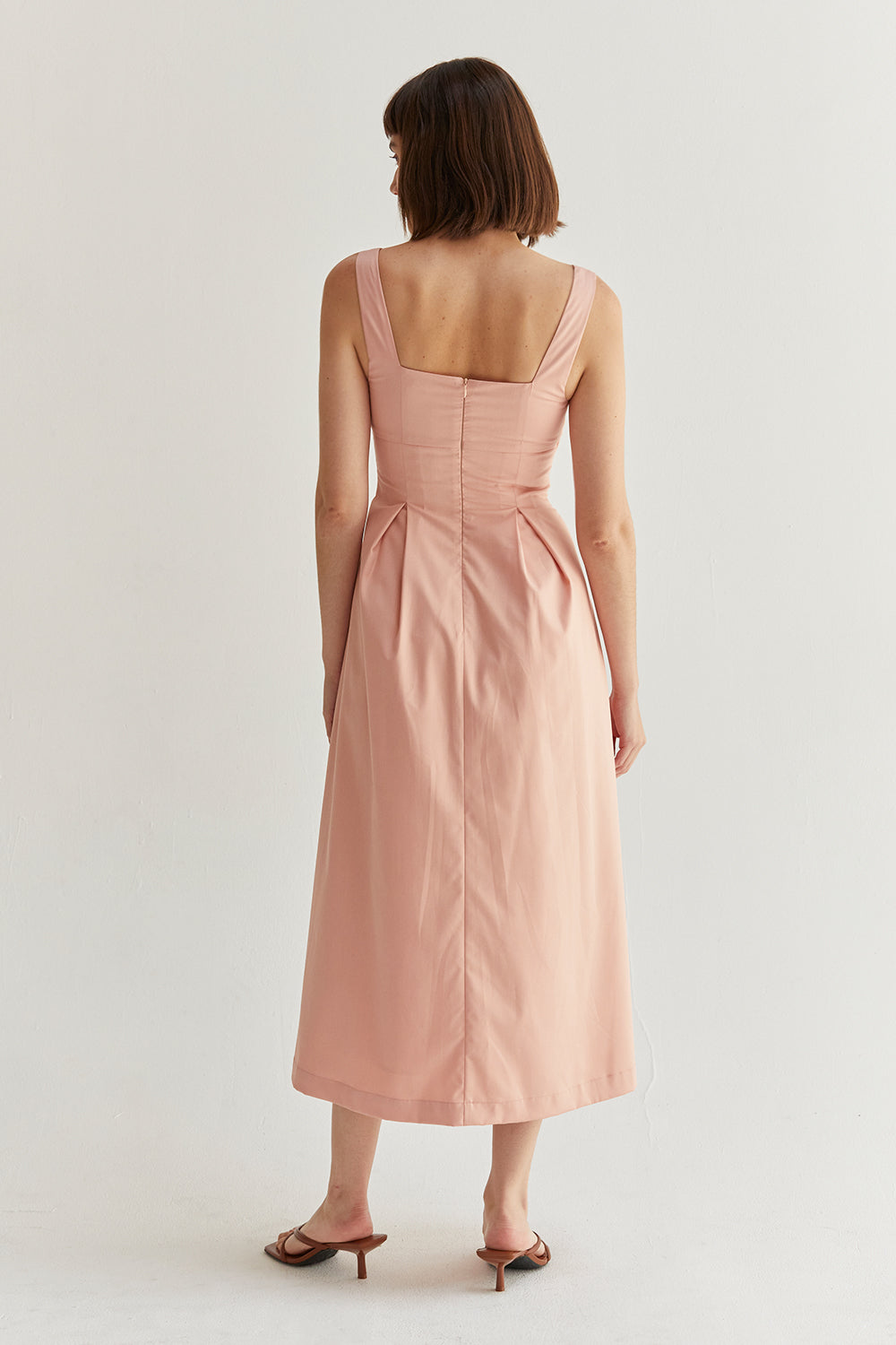 Isabelle Sweetheart Keyhole Midi Dress