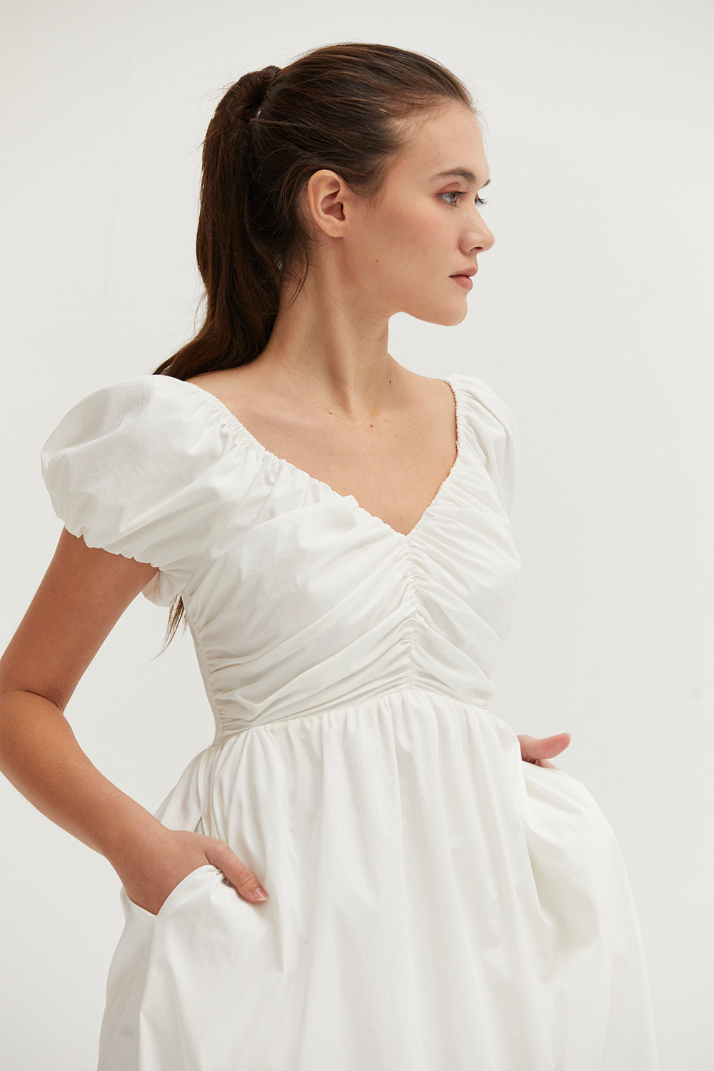 Belle Sweetheart Neckline Midi Dress
