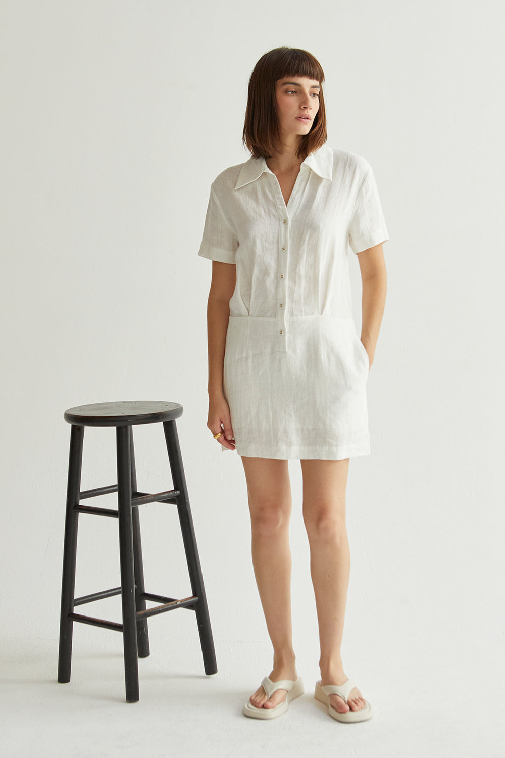 Casey Collared V-Neck Short Sleeve Linen Shirt Dress