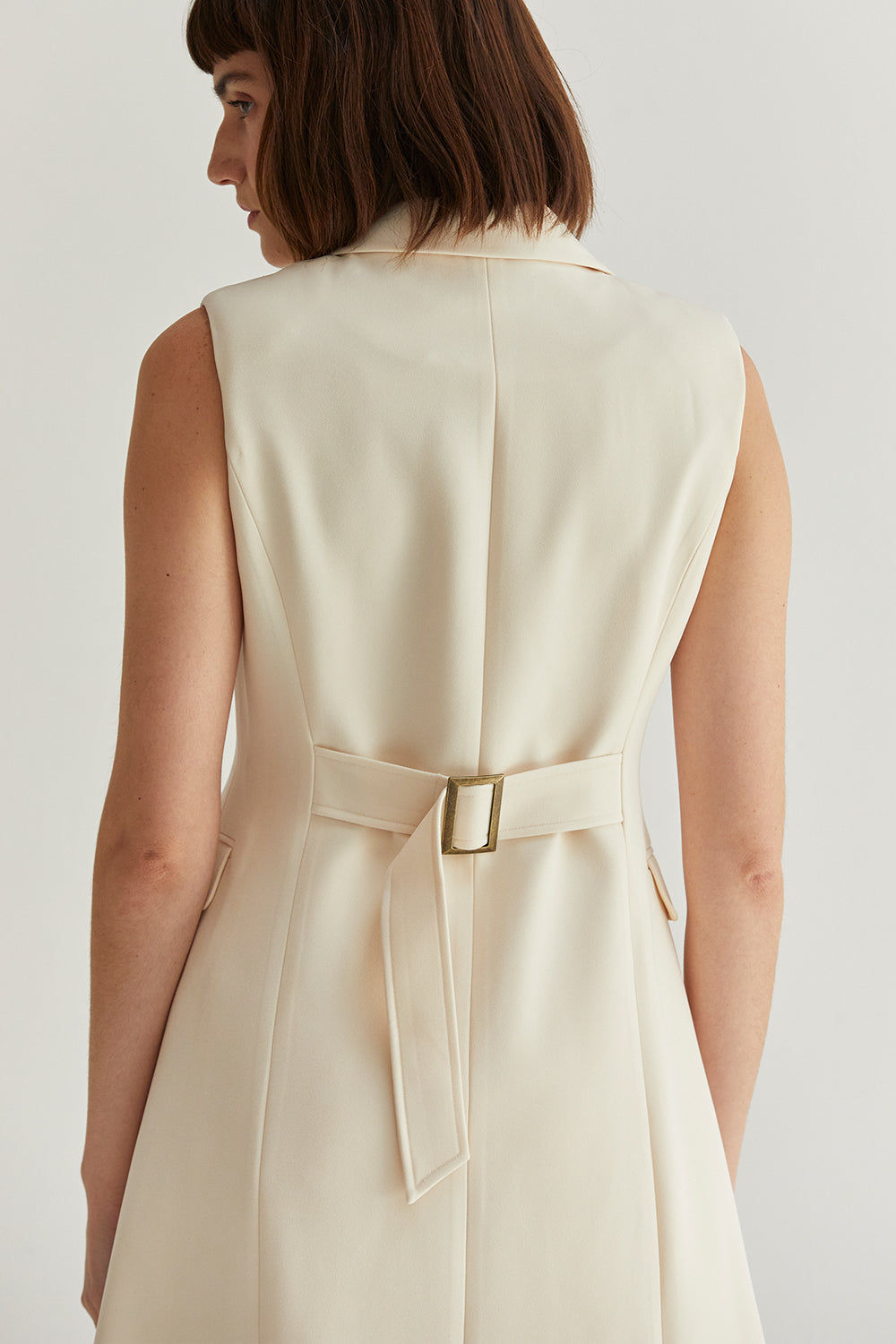 Sasha Sleeveless Long Blazer