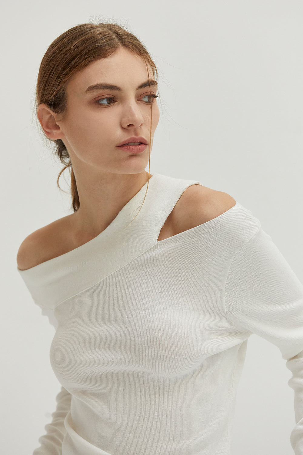Ingrid Neckline Long Sleeves Knit Top