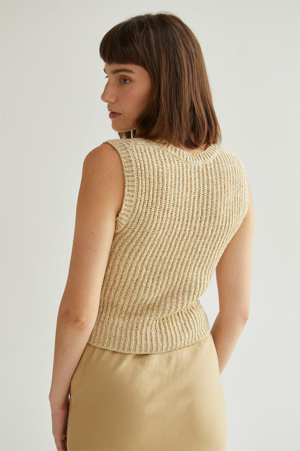Alicia V-Neckline Sleeveless Knit Top