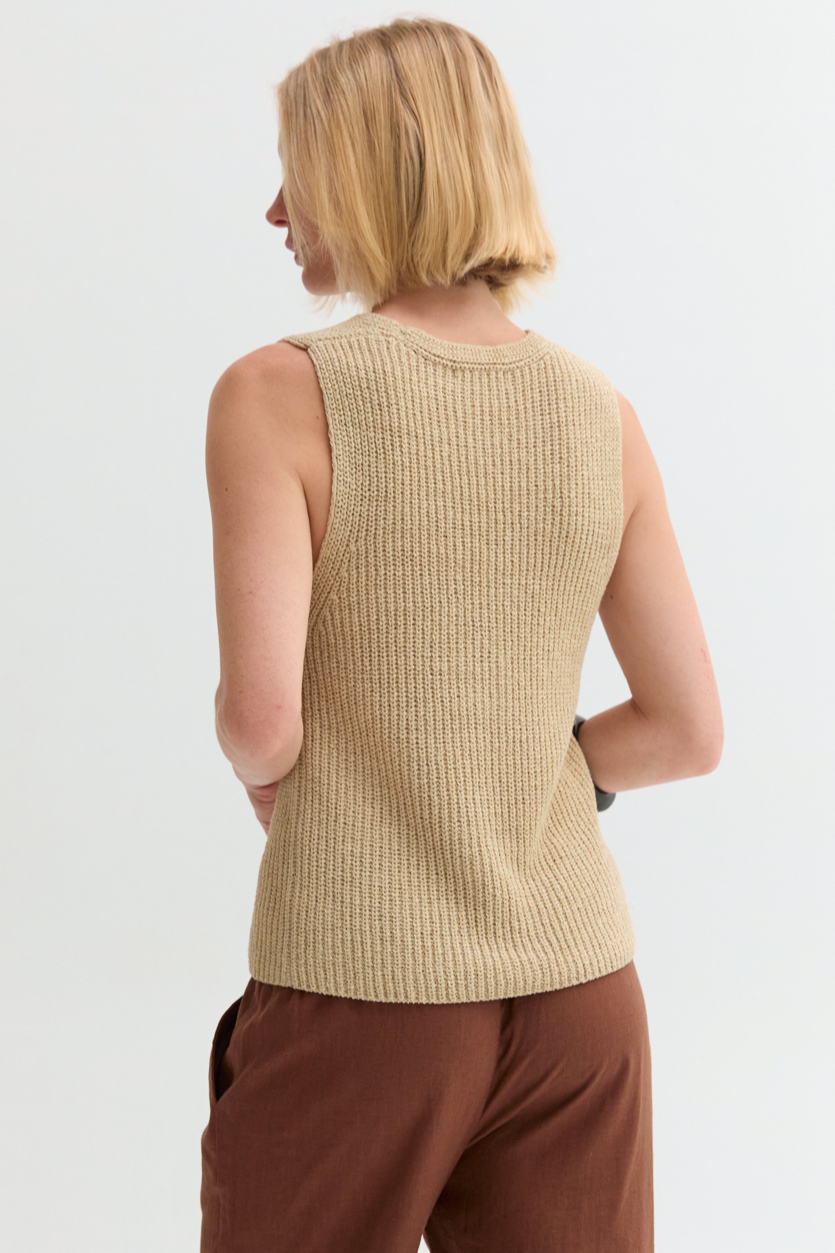 Janie Beachy Sweater Vest
