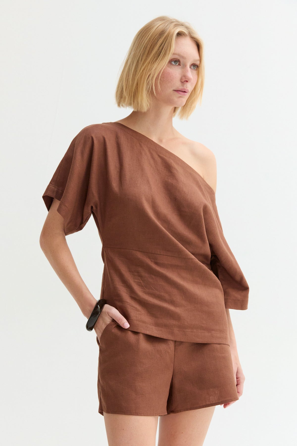 Elena One Shoulder Linen Blend Top